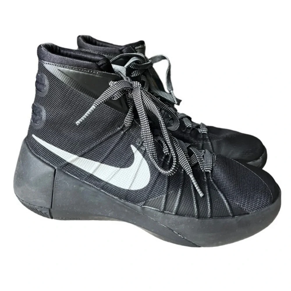Nike Hyperdunk 2015 Black Basketball Training Athletic High Top size 5Y